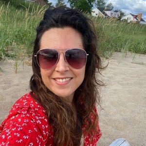 Meet your Posher, Maude